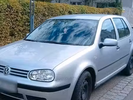 Volkswagen Golf 1.4 75