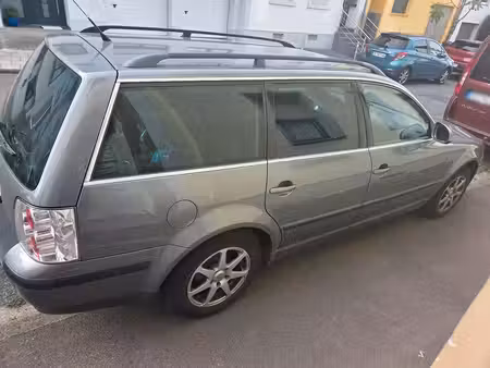 Volkswagen Passat 1.6 102