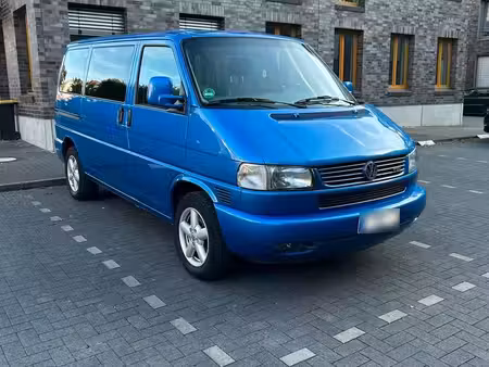 Volkswagen Transporter T4 2.5 TDI