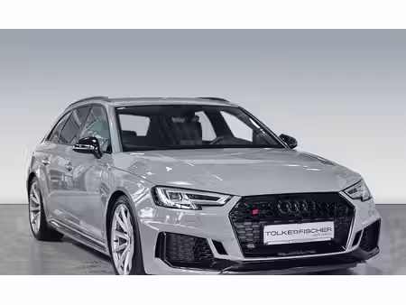 Audi A4 RS4