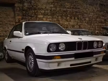BMW Série 3 320i