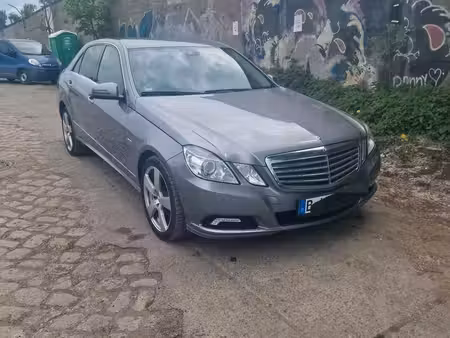 Mercedes-Benz Classe E E 250 2.1 150