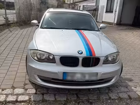 BMW Série 1 118i 2.0 143