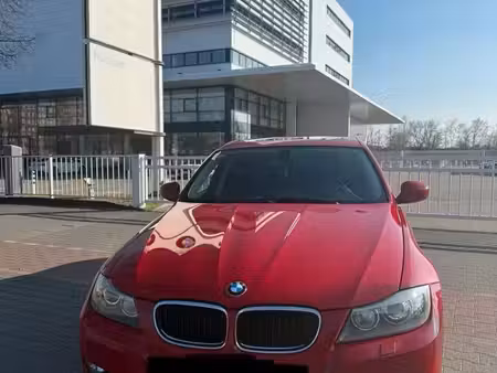 BMW Série 3 318i 2.0 143