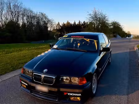 BMW Série 3 323i 2.5 170