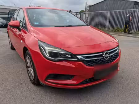 Opel Astra 1.0 105