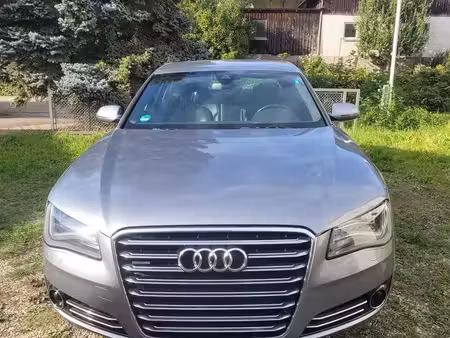Audi A8 V8 4.2 TDI quattro