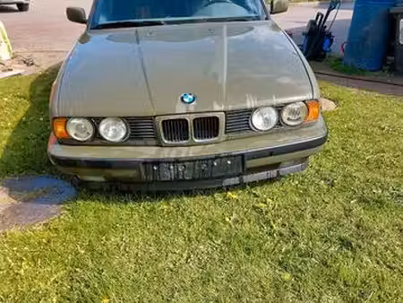 BMW Série 5 520i 150