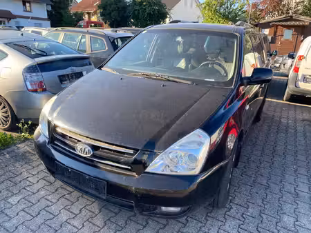 Kia Carnival 2.9 CRDi 185 LX