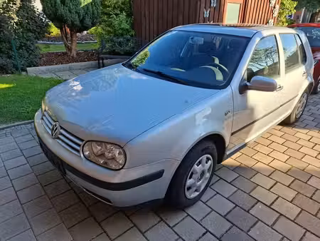 Volkswagen Golf 1.4 75 Base