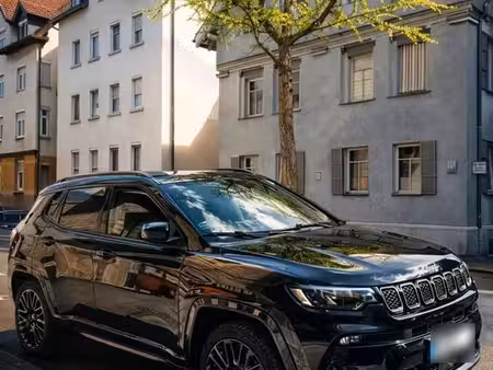 Jeep Compass 4XE 1.3 240 Summit 4x4