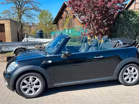 Mini Cabrio Cooper 1.6