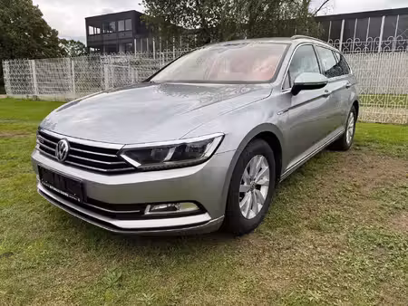 Volkswagen Passat 2.0 TDI 140 Confortline 4Motion
