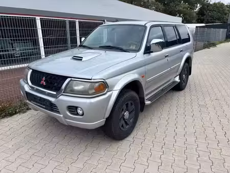 Mitsubishi Pajero 2.5 115
