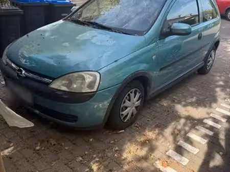 Opel Corsa 1.2 75