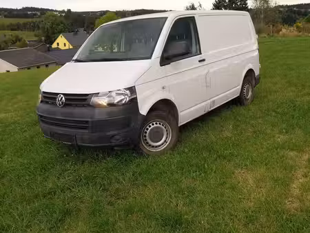 Volkswagen Transporter T5 2.0 TDI 84