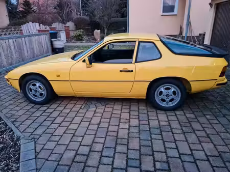 Porsche 924 