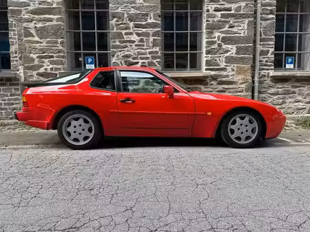 Porsche 944 Turbo 2.5 250