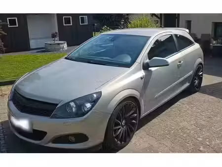 Opel Astra 1.8 140 Cosmo