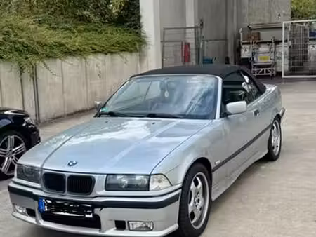 BMW Série 3 318i