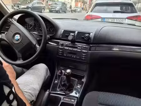 BMW Série 3 320i 2.0 150