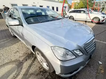 Mercedes-Benz Classe E E 200 2.1 CDI 136