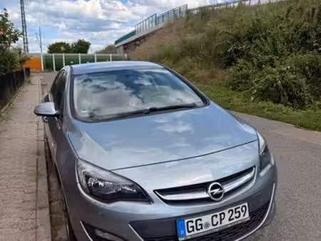 Opel Astra 1.4 140 Cosmo