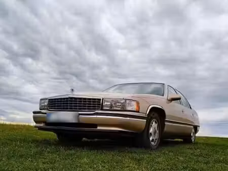 Cadillac Deville 