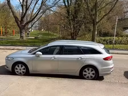 Ford Mondeo 2.0 132