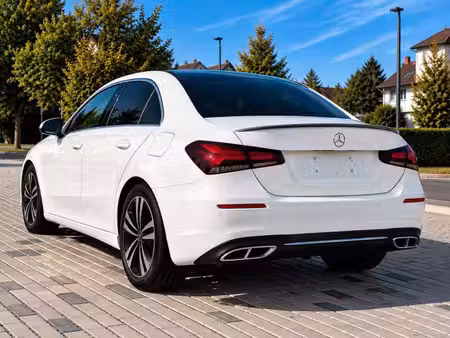 Mercedes-Benz Classe A A 180 1.3 136