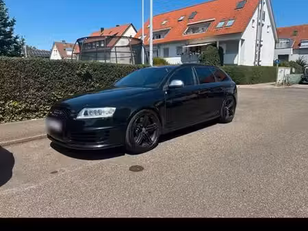 Audi A6 RS6 V10 5.0 TFSI 580 quattro
