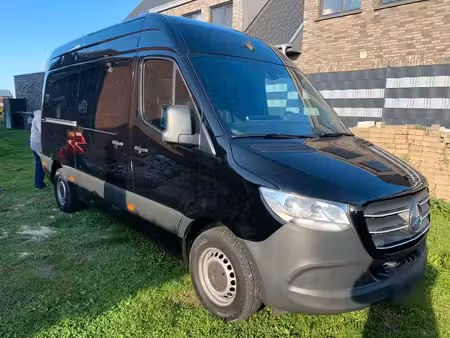 Mercedes-Benz Sprinter 