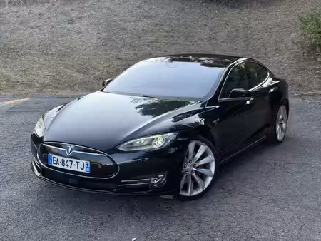 Tesla Model S 90d 4x4