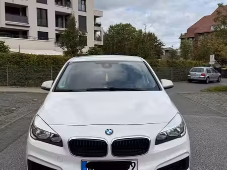 BMW Série 2 218i 1.5 136