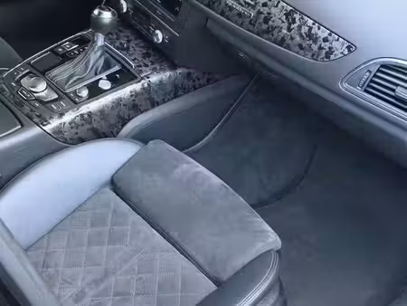 Audi A6 RS6 V8 4.0 TFSI 560 quattro
