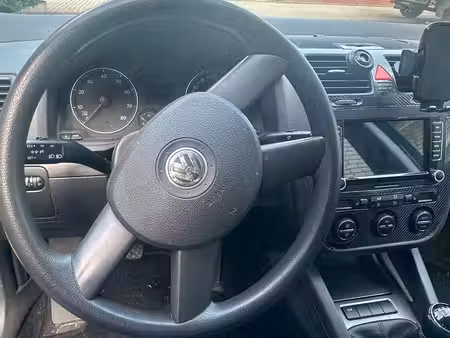 Volkswagen Golf 1.6 102