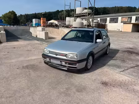 Volkswagen Golf GTI 2.0 TDI 110