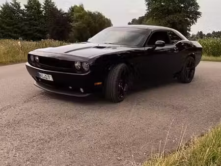 Dodge Challenger RT V8 5.7