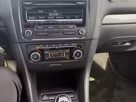 Volkswagen Golf 1.6 TDI 105