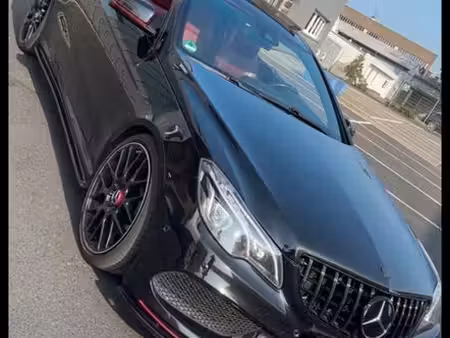 Mercedes-Benz Classe E E 200 2.0 184