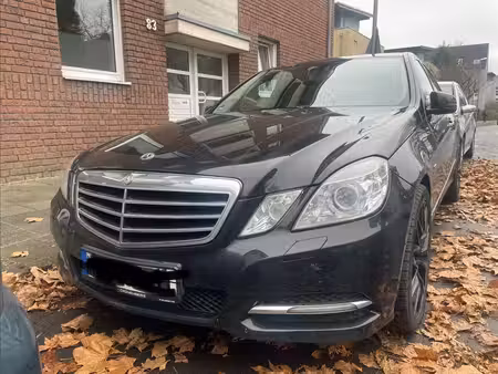 Mercedes-Benz Classe E E 200