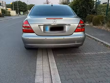 Mercedes-Benz Classe E E 320