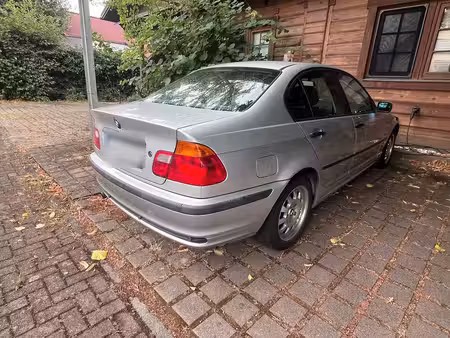 BMW Série 3 316 1.9 105