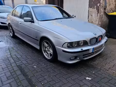 BMW Série 5 530d 3.0 193