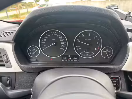 BMW Série 3 318d 2.0 150