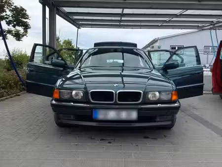 BMW Série 7 740i 4.0 286