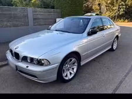 BMW Série 5 530i 3.0 170