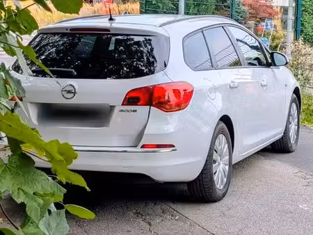 Opel Astra 