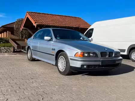 BMW Série 5 528i 2.8 193