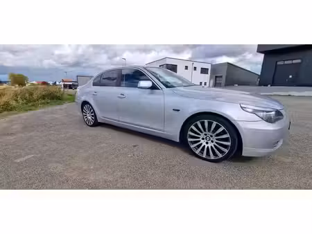BMW Série 5 523i 2.5 190